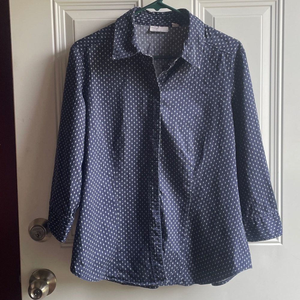 New York & Company Navy Blue Diamond Print Top